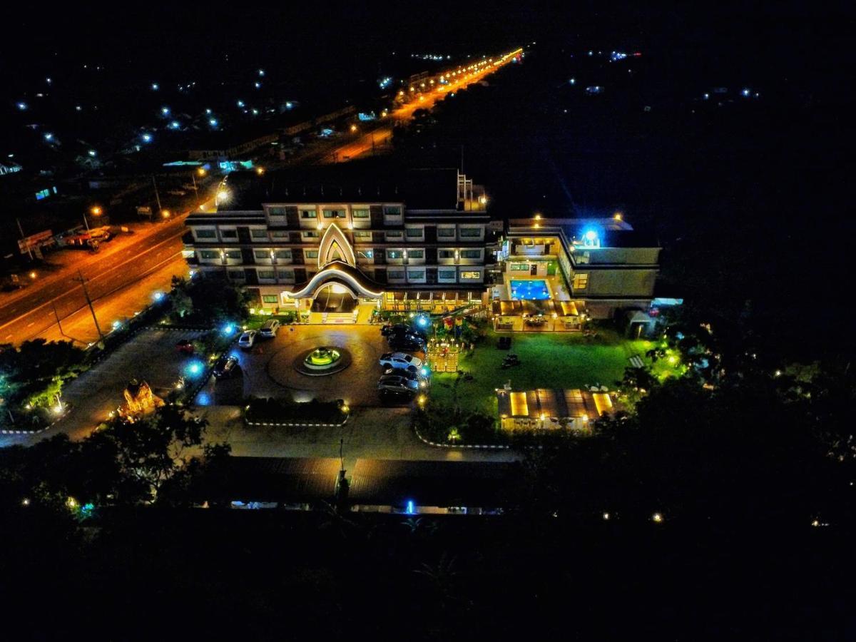 Phanomrungpuri Hotel Buriram Nang Rong Exterior foto